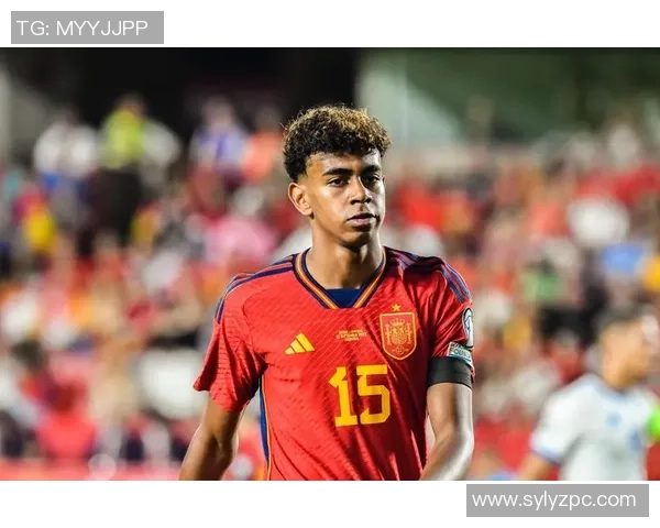 西班牙足球明星绍尔的辉煌历程与未来展望分析