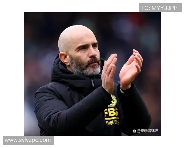 足球明星光头教练的传奇人生与执教之路揭秘 足球明星光头教练的传奇人生与执教之路揭秘